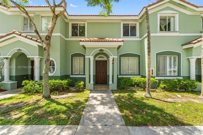 1458 SE 24th Ct in Homestead, FL - Building Photo - Building Photo