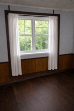 1379 N Vicha Rd in Axtell, TX - Building Photo - Building Photo