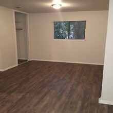 7023 Greenberry Dr in San Antonio, TX - Building Photo - Building Photo