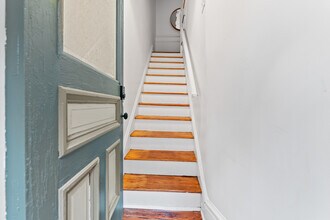 2014 James St in St. Louis, MO - Building Photo - Building Photo