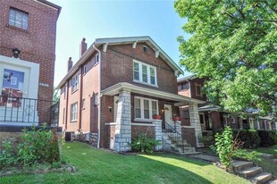 5842 Goener Ave, Unit Downstairs in St. Louis, MO - Building Photo