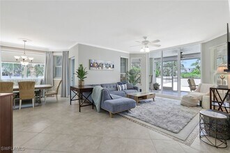 315 Dunes Blvd in Naples, FL - Building Photo - Building Photo