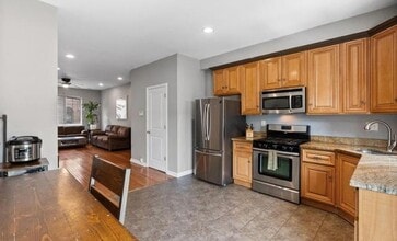 1607 Manton St in Philadelphia, PA - Building Photo - Building Photo