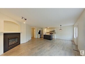 524-590 90 St SW in Edmonton, AB - Building Photo - Building Photo