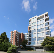 The Rockland in Victoria, BC - Building Photo - Building Photo