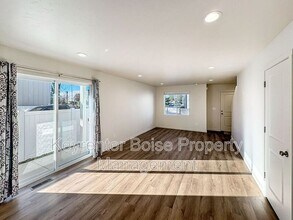 2312 N 35th St in Boise, ID - Building Photo - Building Photo