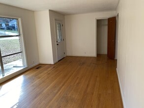 411 Brown Ave NW in Cleveland, TN - Building Photo - Building Photo