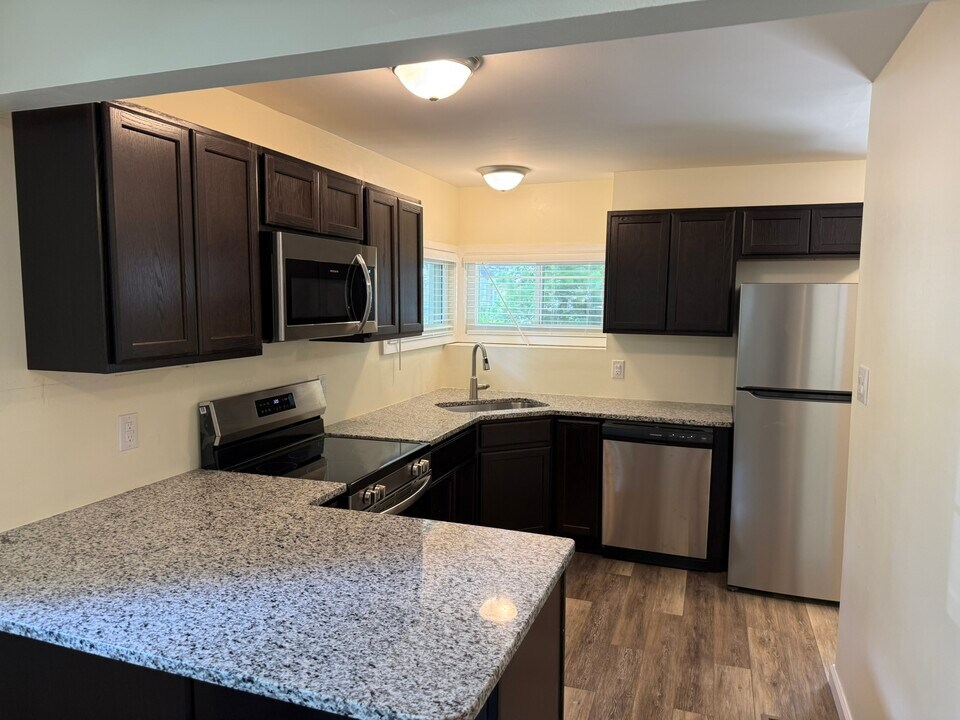 936 Kramer Ave in Columbus, OH - Building Photo