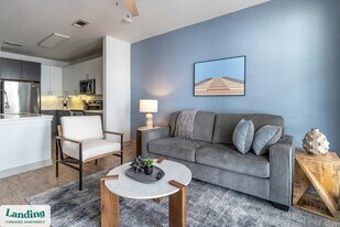 1852 E Northside Dr in Fort Worth, TX - Building Photo