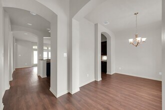 106 Mary Lake Ct in Huntsville, TX - Building Photo - Building Photo