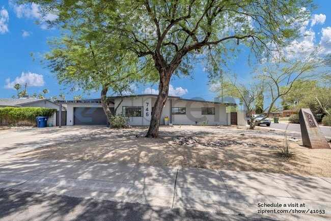 745 E Loyola Dr in Tempe, AZ - Building Photo - Building Photo