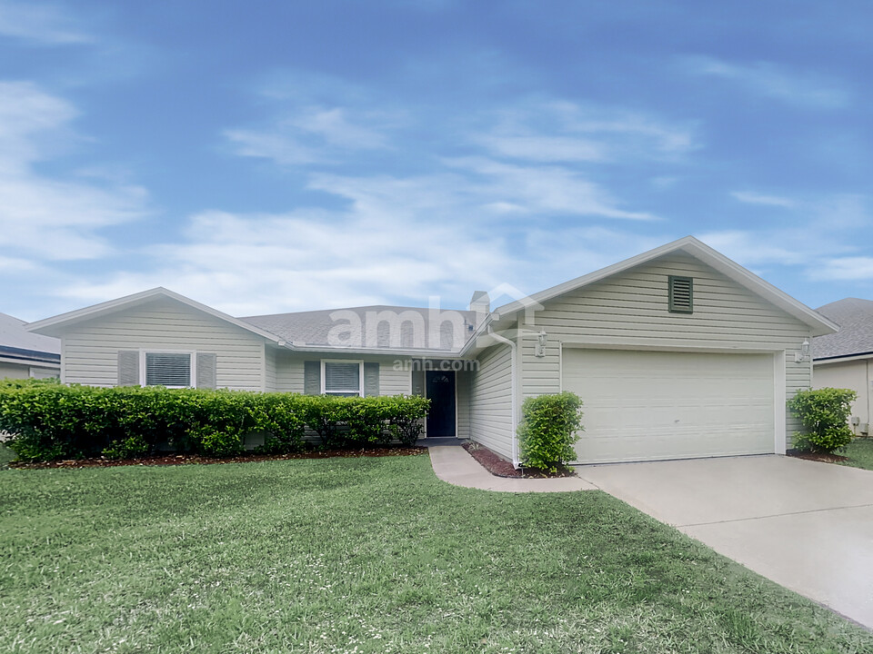 3905 Hideaway Ln in Middleburg, FL - Building Photo