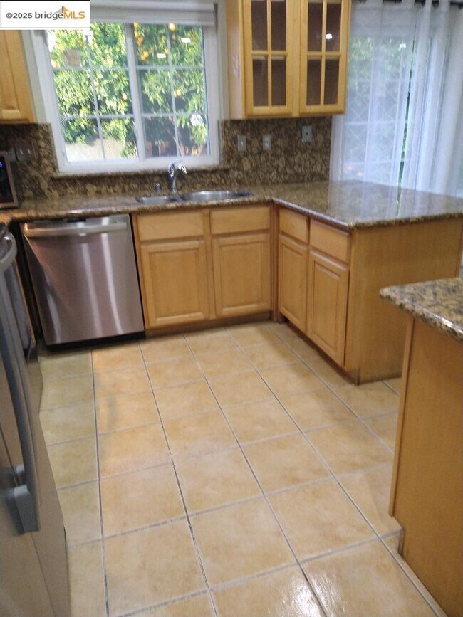 property at 2242 Ptarmigan Ct