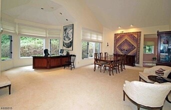 21 Sherwood Dr in Mountain Lakes, NJ - Building Photo - Building Photo