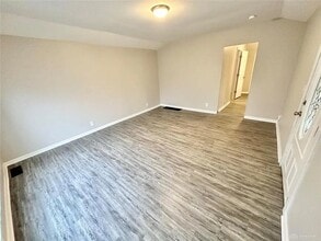 3210 Illinois Ave in Middletown, OH - Building Photo - Building Photo