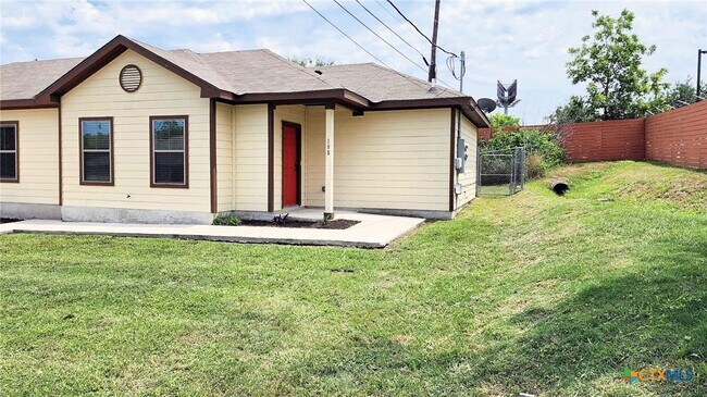 property at 195 Rosedale Ave