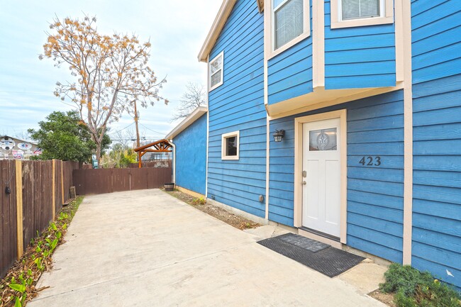 property at 425 Parland Pl