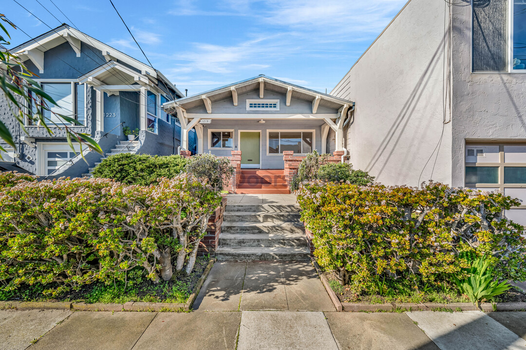 1219 43rd Ave in San Francisco, CA - Building Photo