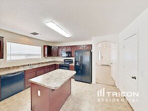 1275 E Shari St in San Tan Valley, AZ - Building Photo - Building Photo