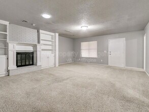 6109 Kingston Rd in Oklahoma City, OK - Building Photo - Building Photo