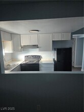 510 Mckellar Cir in Las Vegas, NV - Building Photo - Building Photo