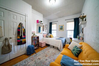 133 St Alphonsus St in Boston, MA - Foto de edificio - Building Photo