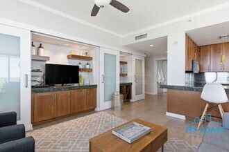 2060 Beach Blvd in Biloxi, MS - Building Photo - Building Photo