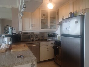 2800 Wisconsin Ave NW, Unit 1005 in Washington, DC - Building Photo - Building Photo