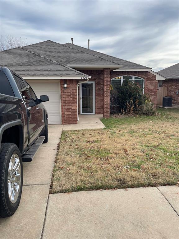 property at 4420 Applegate Dr