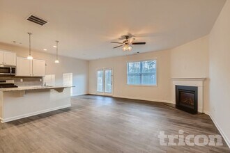 142 Woodhouse Cir in Acworth, GA - Building Photo - Building Photo