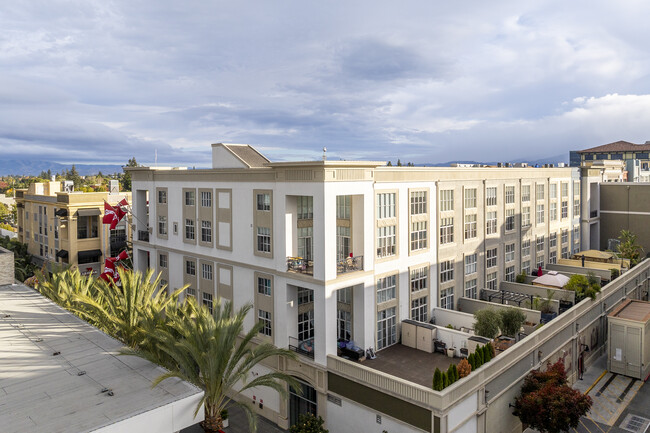 333 Santana Row in San Jose, CA - Building Photo - Building Photo