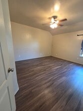 909 West Prairie Wind Way in Mustang, OK - Building Photo - Building Photo