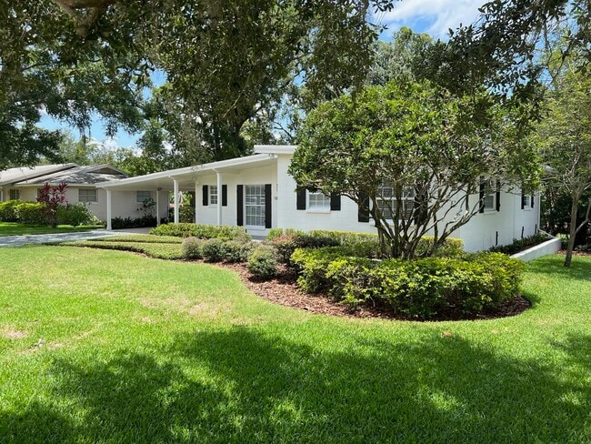 1817 Loch Berry Rd in Winter Park, FL - Building Photo - Building Photo