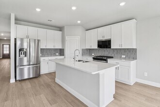 2100 Gustavus Dr in Sherman, TX - Building Photo - Building Photo