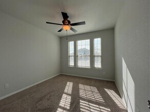 121 Red Granite Rd in Georgetown, TX - Building Photo - Building Photo