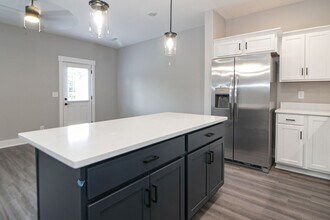 1605 Jonathan Wade Cir in Clarksville, TN - Building Photo - Building Photo