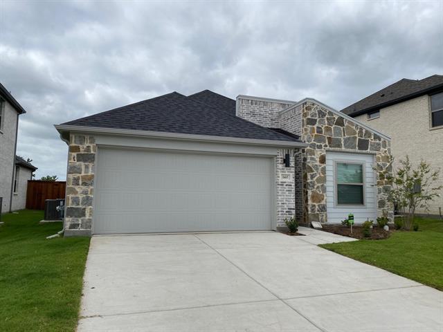 140 Mandarin St in Forney, TX - Building Photo - Building Photo