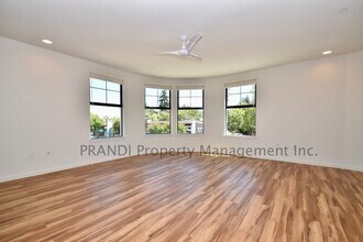 107 G St in San Rafael, CA - Building Photo - Building Photo