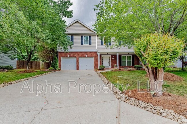 property at 202 Stapleford Park Dr
