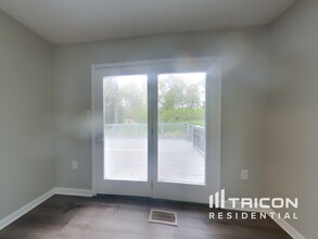 1350 Redwood Cir in La Plata, MD - Building Photo - Building Photo