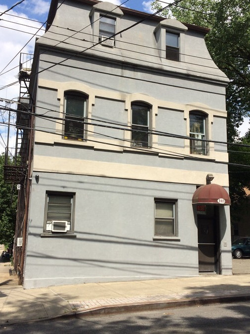 103 Main St in Staten Island, NY - Building Photo