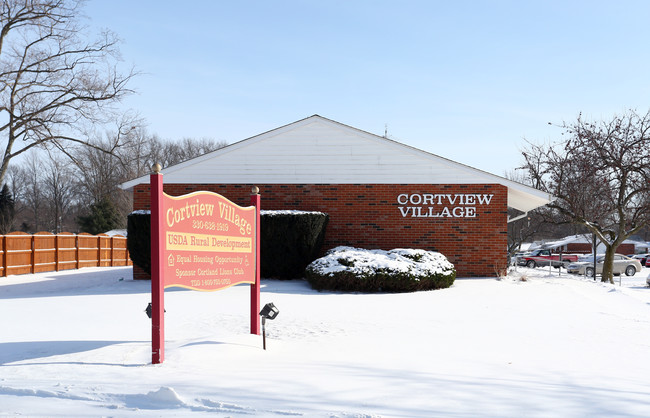 Cortview Village in Cortland, OH - Building Photo - Building Photo