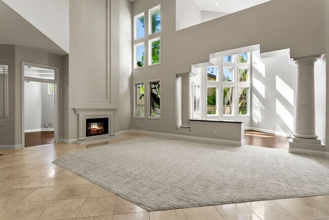 property at 31 Newcastle Ln