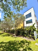 1405 N Dixie Hwy in Fort Lauderdale, FL - Building Photo - Building Photo