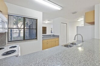 22721 SW 88th Pl, Unit 1019 in Cutler Bay, FL - Building Photo - Building Photo