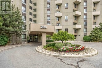 296 Mill Rd in Toronto, ON - Building Photo - Building Photo