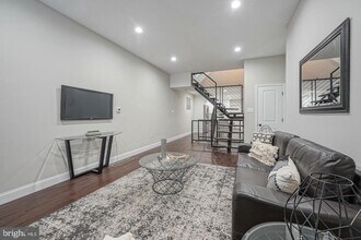 2538 Turner St in Philadelphia, PA - Building Photo - Building Photo