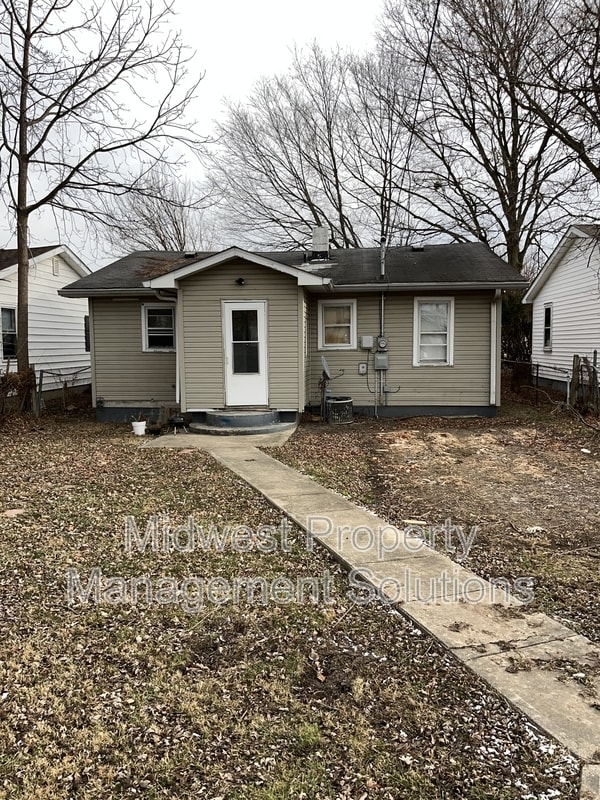 4025 Brown St in Anderson, IN - Building Photo - Building Photo