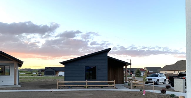 property at 1403 Windsor Dr