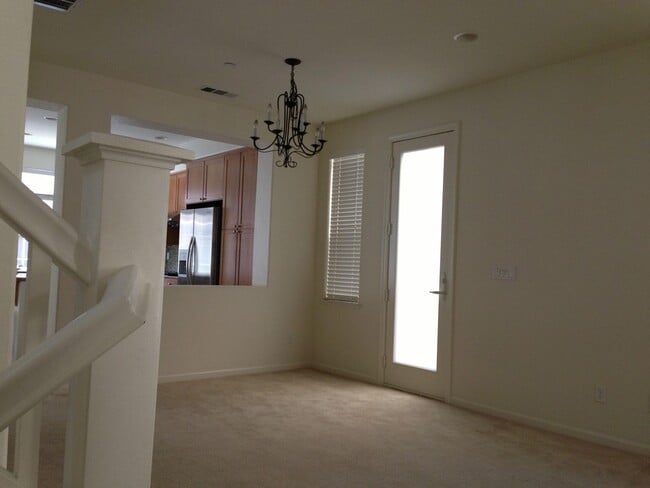 808 Ternura Loop in Milpitas, CA - Building Photo - Building Photo
